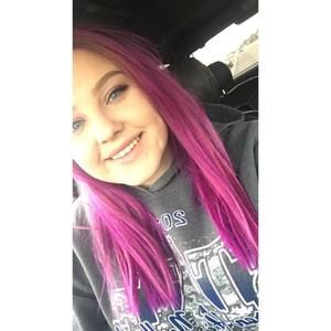 Meet your Posher, Elise